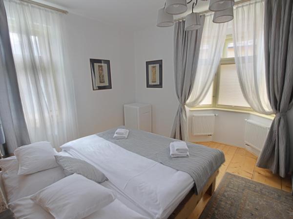 1st Republic Villa - Adults only : photo 1 de la chambre chambre double standard