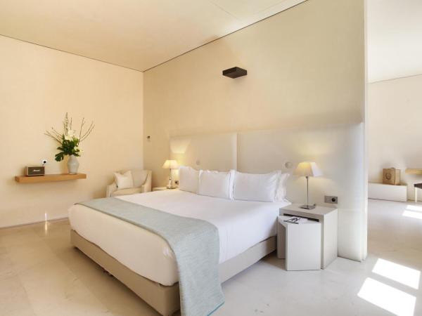 MUSE Saint Tropez - Small Luxury Hotels of the World : photo 1 de la chambre suite en duplex