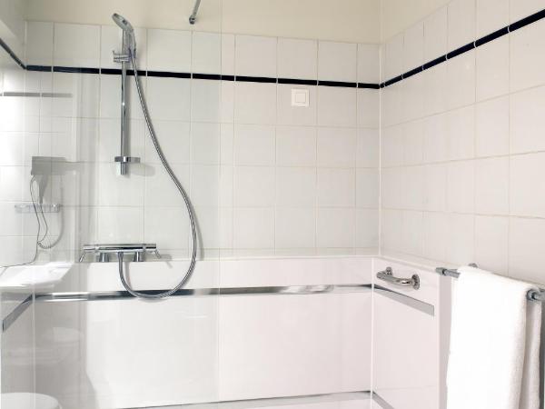Domitys Paris Plaisance : photo 2 de la chambre studio avec vue sur jardin
