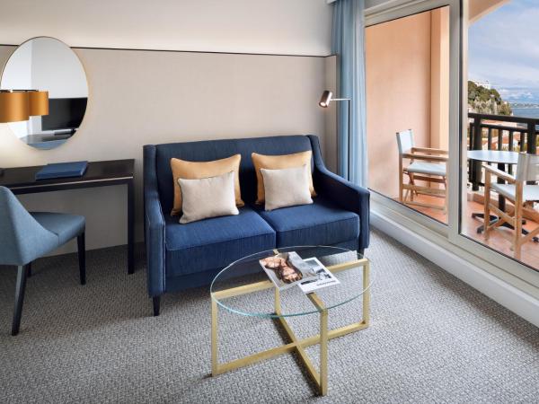 Columbus Hotel Monte-Carlo, Curio Collection by Hilton : photo 3 de la chambre suite lit king-size riviera
