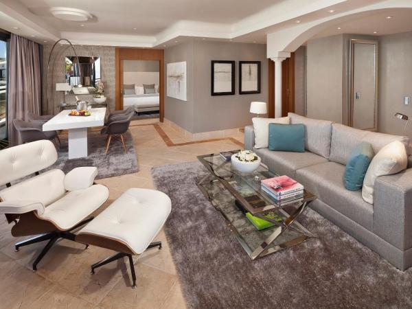 Hotel Don Pepe Gran Meliá : photo 3 de la chambre suite penthouse red level - vue sur méditerranée