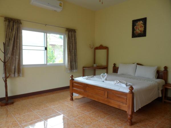 Khaolak Summer House Resort : photo 8 de la chambre chambre double standard
