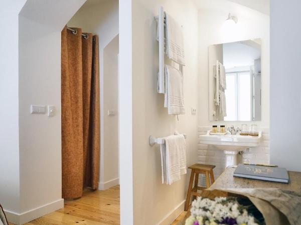 Casas de São Bento : photo 5 de la chambre chambre double ou lits jumeaux supérieure avec terrasse