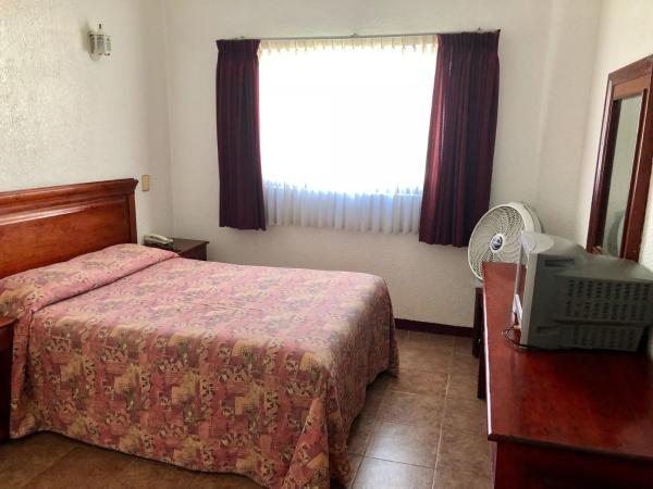 Hotel Roma : photo 2 de la chambre chambre lit queen-size