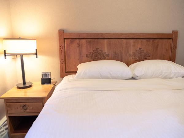 Banff Rocky Mountain Resort : photo 8 de la chambre suite 2 chambres