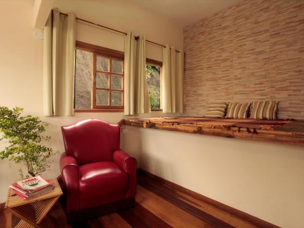 Hotelinho Urca Guest House : photo 2 de la chambre appartement de luxe avec cuisine