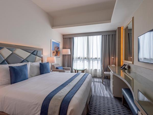 Gulf Inn Hotel Al Nasr Formerly Roda Links Al Nasr : photo 8 de la chambre suite premium lit king-size