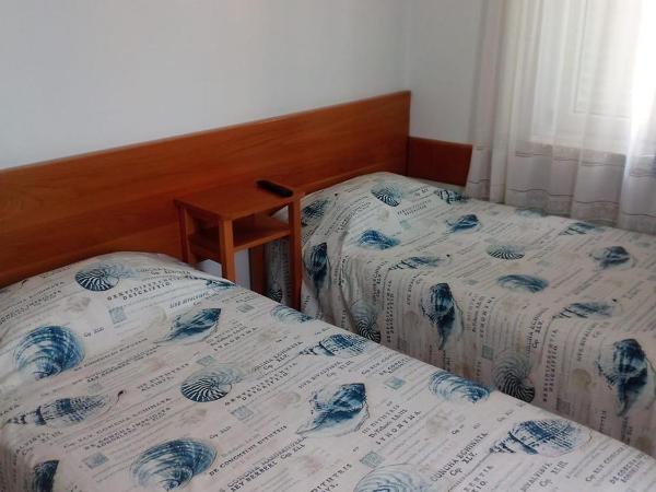 Rimavier Residence : photo 3 de la chambre chambre lits jumeaux avec salle de bains privative