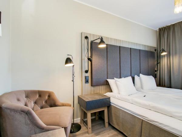 First Hotel Brommaplan : photo 5 de la chambre chambre lits jumeaux standard