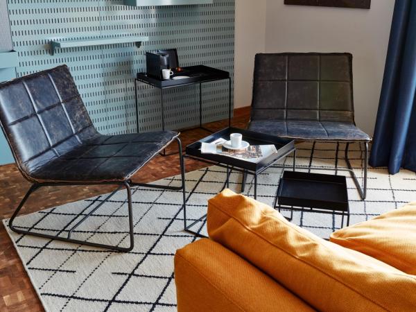 25hours Hotel Das Tour : photo 2 de la chambre grand hébergement sky