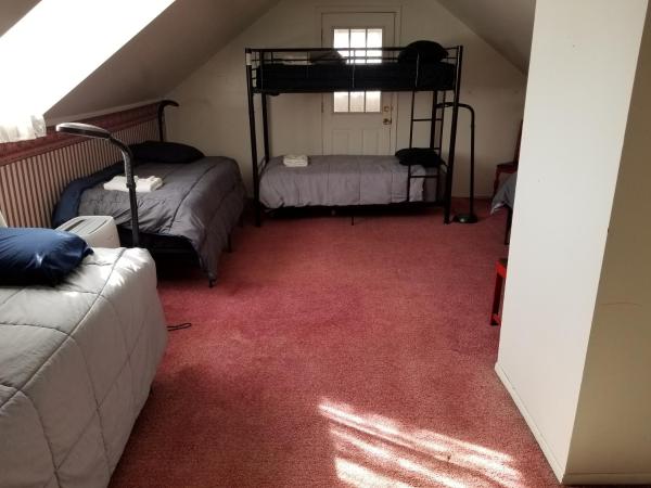 Hamtramck Hostel : photo 6 de la chambre lit dans dortoir mixte de 6 lits