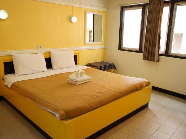 Yes Kaosan : photo 7 de la chambre chambre double avec salle de bains privative