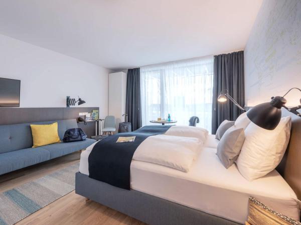 JUFA Hotel Hamburg HafenCity : photo 1 de la chambre suite confort (3 adultes)