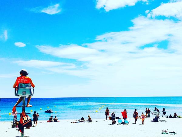 Amerique Hotel Palavas - Piscine - Plage : photo 6 de la chambre chambre familiale