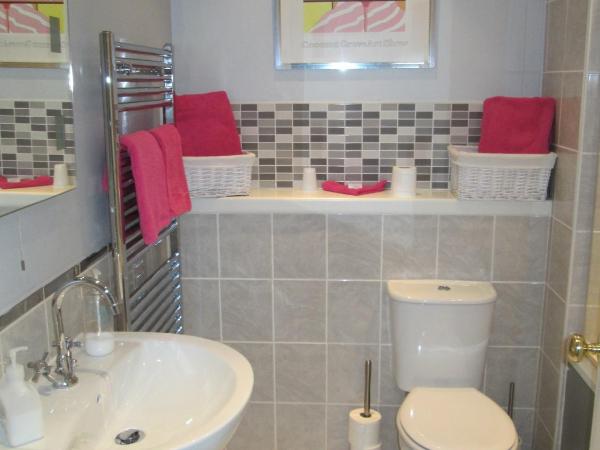 22 Chester Street : photo 4 de la chambre chambre double avec salle de bains privative