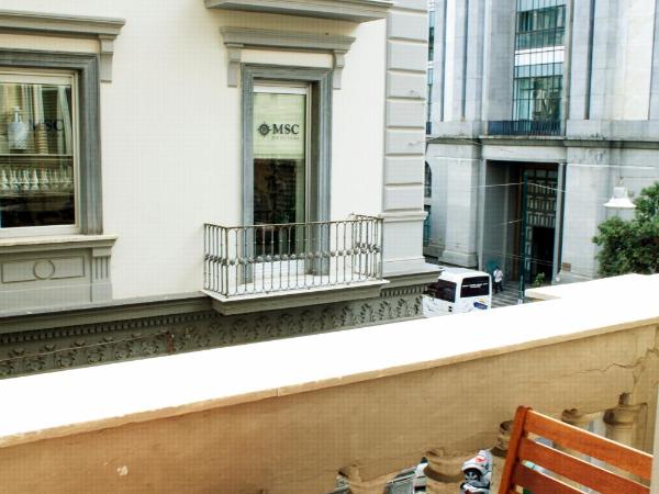 Comfort Zone Naples : photo 1 de la chambre chambre double deluxe avec balcon - dépendance