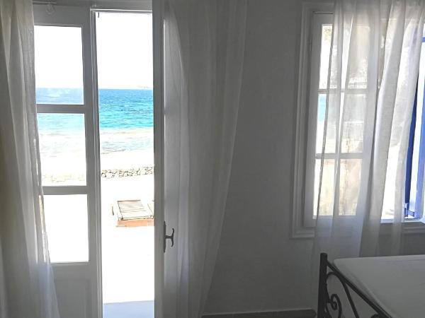 MARKOS BEACH rooms & studios : photo 3 de la chambre studio - vue sur mer