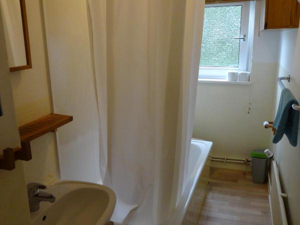 Private Room with Breakfast : photo 7 de la chambre chambre lits jumeaux standard avec salle de bains commune