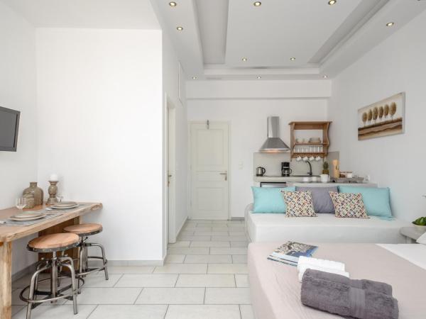 Naxos Dream Oniro Studios - Adults Only : photo 5 de la chambre studio avec balcon (4 adultes) 