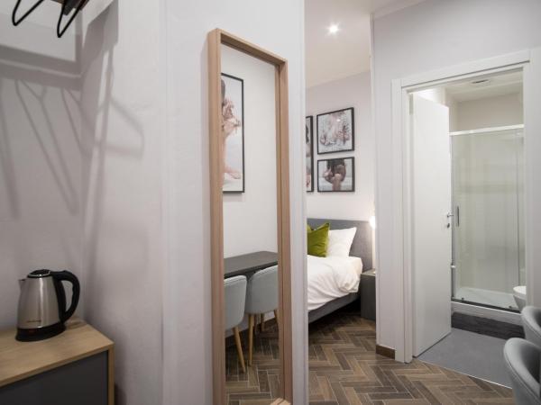 The Gallery 42 Guest House : photo 2 de la chambre chambre double