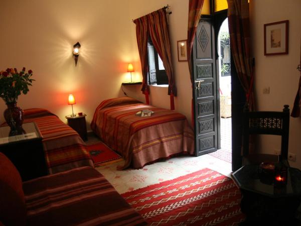 Riad Dar Zampa : photo 2 de la chambre chambre triple rougequeue