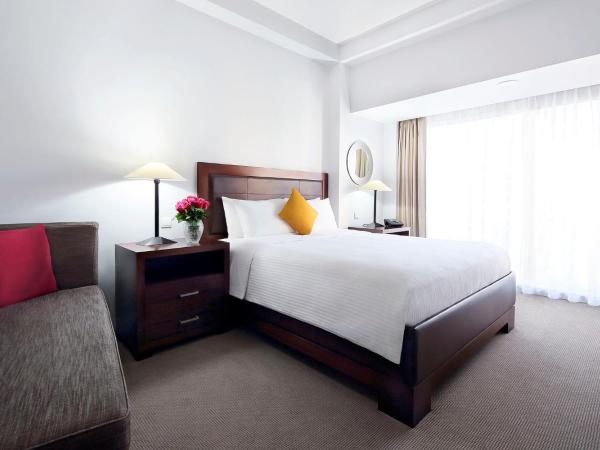 Copthorne King's Hotel Singapore on Havelock : photo 1 de la chambre chambre double deluxe avec balcon