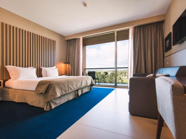 VidaMar Resort Hotel Algarve : photo 1 de la chambre chambre double ou lits jumeaux prestige - vue sur nature - demi-pension incluse
