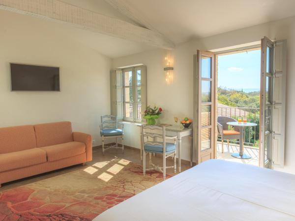 Le Jas de Gordes : photo 2 de la chambre chambre double prestige avec canapé 