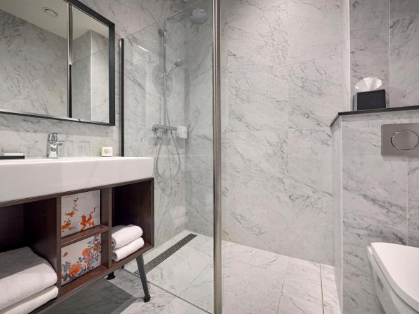 Hotel Lion D'Or : photo 1 de la chambre chambre triple