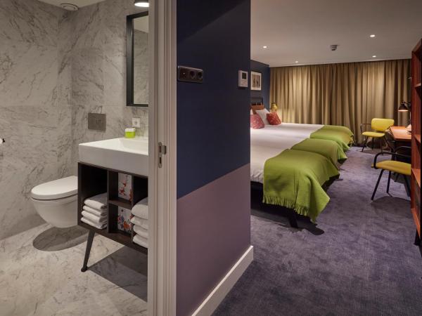 Hotel Lion D'Or : photo 3 de la chambre chambre quadruple