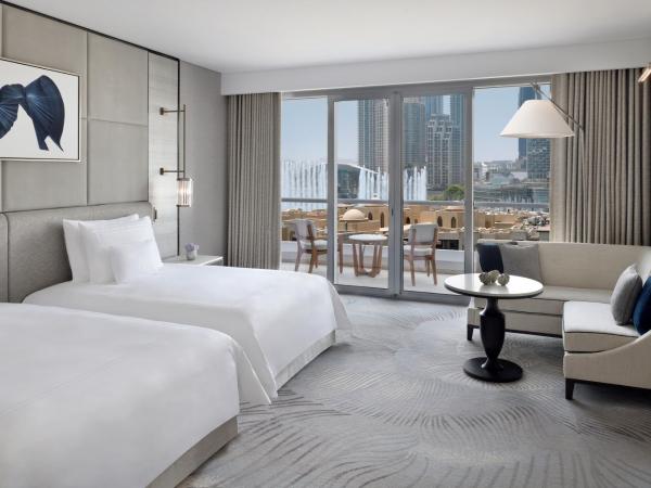 Address Downtown : photo 5 de la chambre chambre premier - balcon - vue burj khalifa et fontaine
