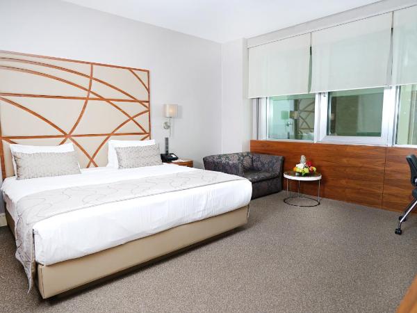 Cevahir Hotel Istanbul Asia : photo 4 de la chambre chambre double supérieure - vue partielle sur mer