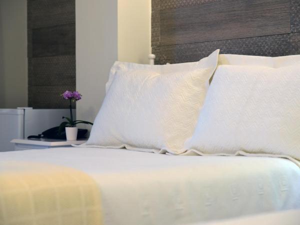 Hotel Visconde : photo 8 de la chambre chambre familiale