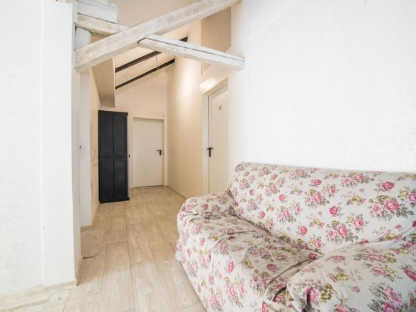 Chesscom Guesthouse : photo 4 de la chambre chambre quadruple Économique