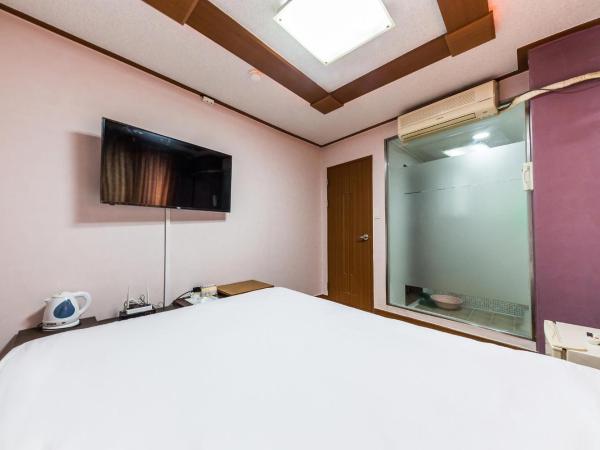 Keumkang Motel : photo 9 de la chambre chambre double