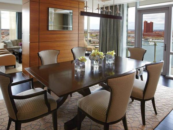 Four Seasons Baltimore : photo 4 de la chambre suite lit king-size amiral