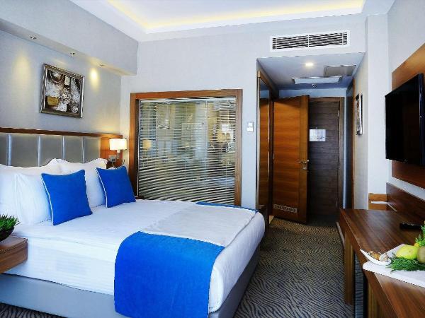 Best Western Premier Karsiyaka Convention & Spa Hotel : photo 3 de la chambre chambre lit queen-size - non-fumeurs