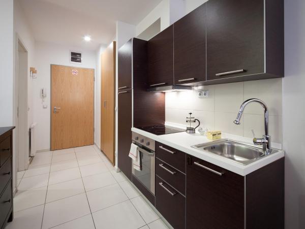 Quality Point Apartments : photo 4 de la chambre studio