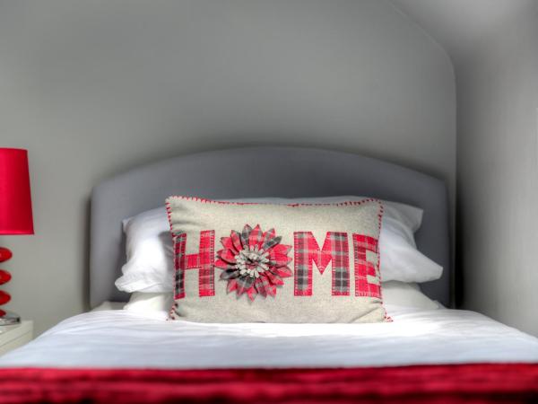 Kildonan Guest House : photo 1 de la chambre chambre simple avec salle de bains commune