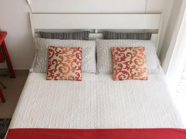 Apartment in Salerno Parco : photo 10 de la chambre chambre quadruple avec terrasse