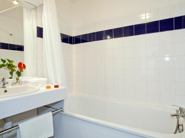 Séjours & Affaires Lyon Saint-Nicolas : photo 7 de la chambre studio