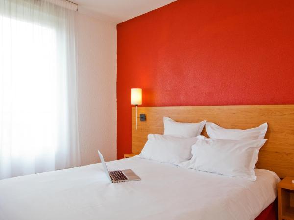 Séjours & Affaires Lyon Saint-Nicolas : photo 6 de la chambre studio