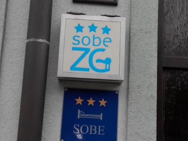 Rooms Sobe ZG : photo 8 de la chambre chambre double avec salle de bains privative