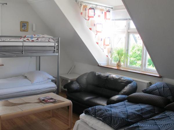 Guesthouse Sharon Aarhus : photo 2 de la chambre chambre quadruple classique