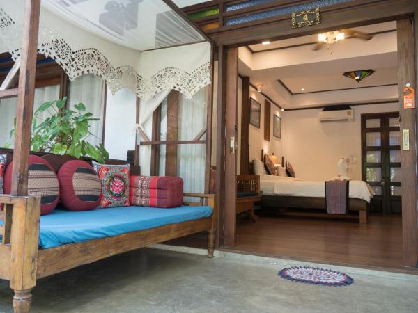 Hongkhao Village : photo 2 de la chambre chambre lits jumeaux standard