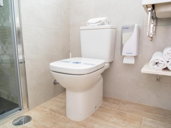 Petit Malaga Congress : photo 4 de la chambre chambre double Économique sans fenêtre