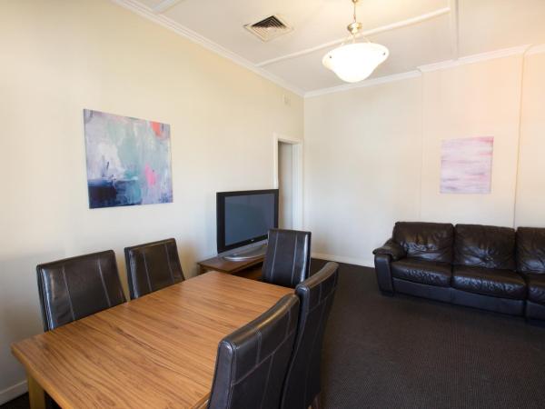 Greenways Apartments : photo 4 de la chambre appartement 3 chambres