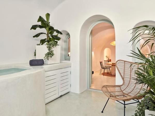 Limestone : photo 9 de la chambre superior suite with outdoor and indoor hot tubs and caldera view