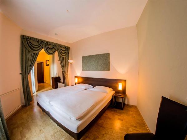 Hotel-Pension Victoria : photo 4 de la chambre chambre double ou lits jumeaux confort