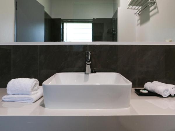 Birch Resort Port Douglas : photo 3 de la chambre chambre avec 2 grands lits queen-size